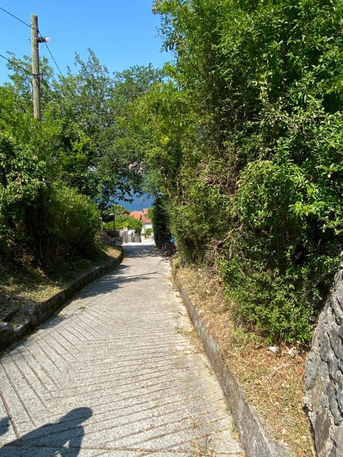 Apartman Irena Tivat Zewnętrze zdjęcie